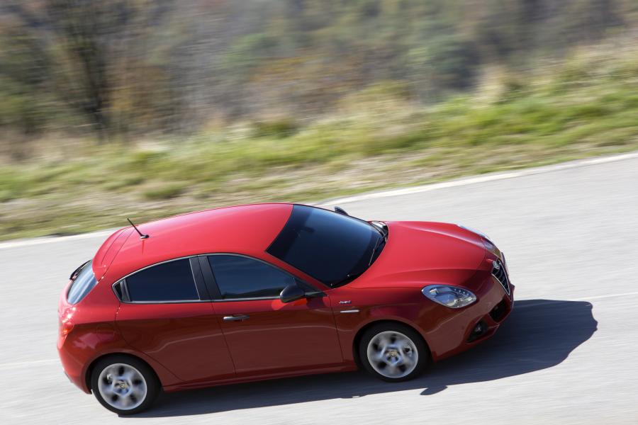  Alfa Romeo Giulietta Sprint 2014 года  (фото 2 из 70)